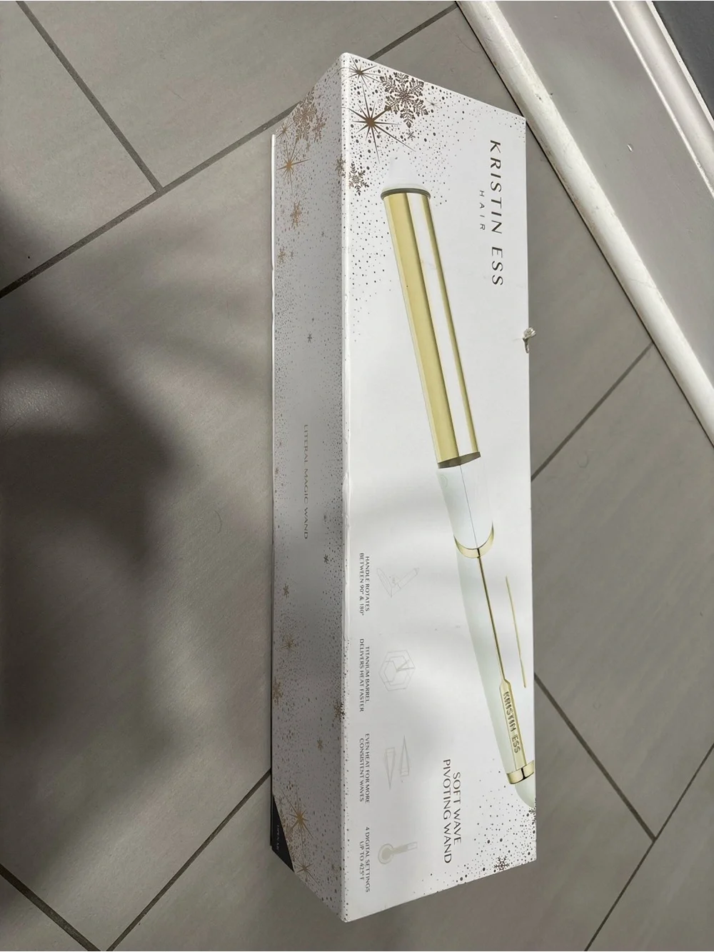 Kristin Ess Gold Soft Wave Pivoting Wand - Gold Styling Wand